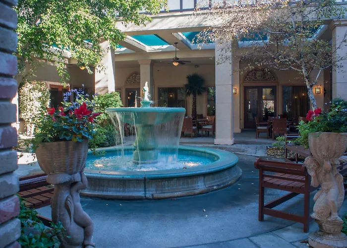 Golf hotels Anaheim Majestic Garden