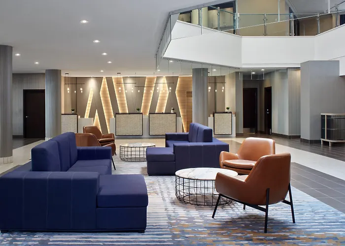 Jacuzzi hotel: Delta Hotels By Marriott Saskatoon Downtown