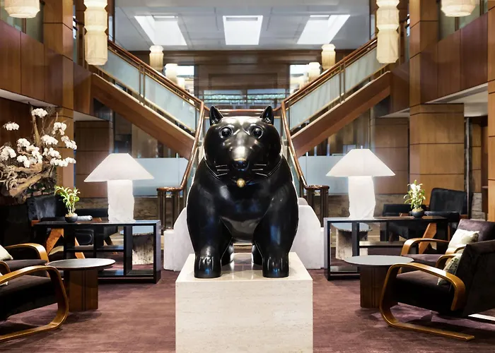 Hotel with pool: The Prince Kitano New York