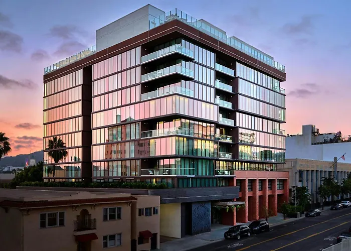 The Hollywood Grande, Autograph Collection