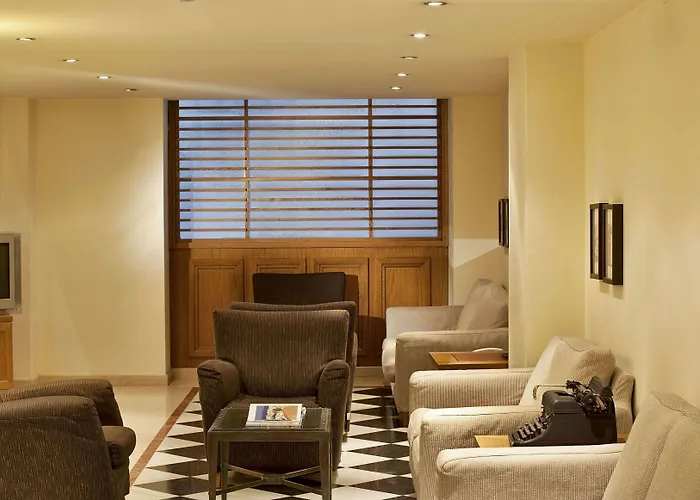 Hôtel pour familles: Hotel Achilleas
