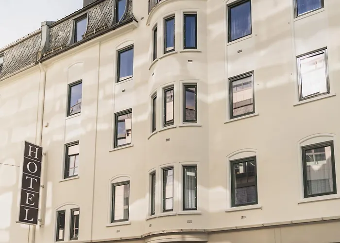 Resort: Heimen Hotel