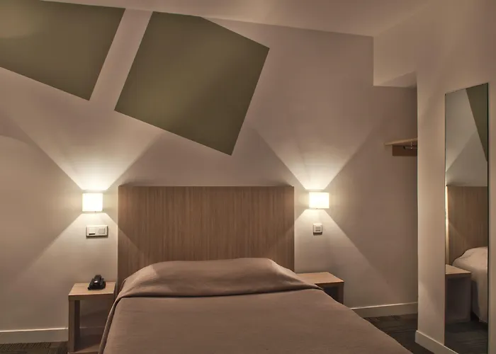 Hotel com tênis: Louisa Hotel Paris