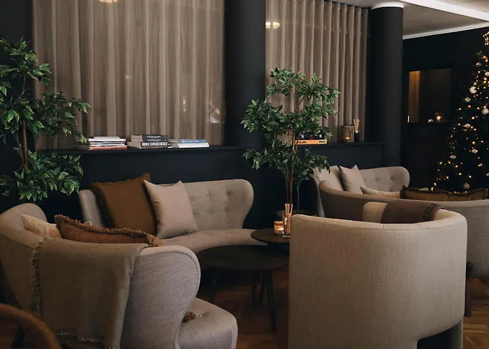 Resort: Hotel Maritime