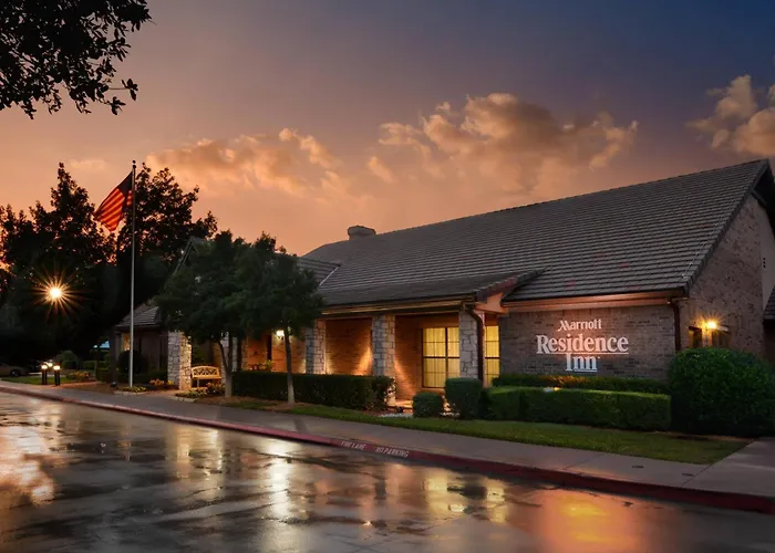 Residence Inn By Marriott Dallas /Legacy