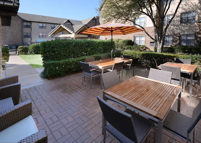 Residence Inn By Marriott Dallas /Legacy