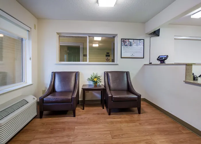 Motel: Suburban Studios Winston Salem-University Parkway