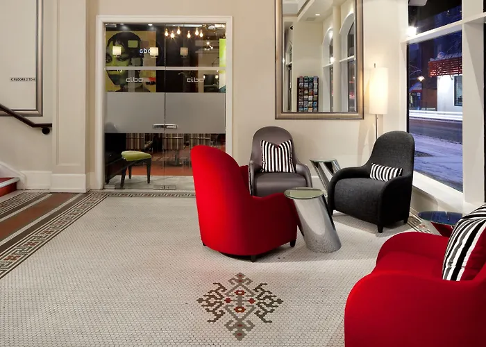 Airport Hotel: Moda Hotel