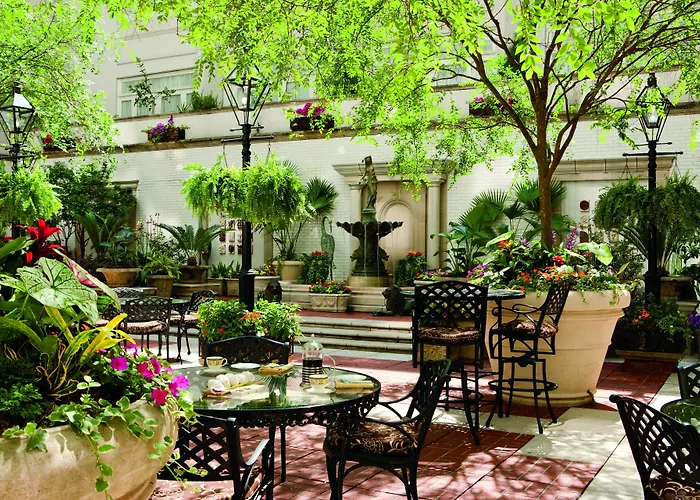 Ritz-Carlton,
