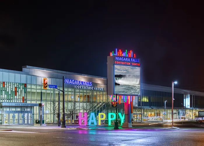 Family resorts Ramada By Wyndham Niagara Falls Near The Falls