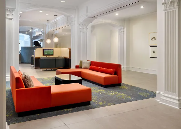 3 star hotels Courtyard By Marriott New Orleans French Quarter/Iberville