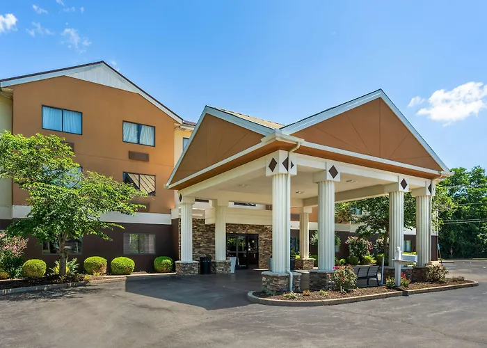 Best Western Plus Corporate Center