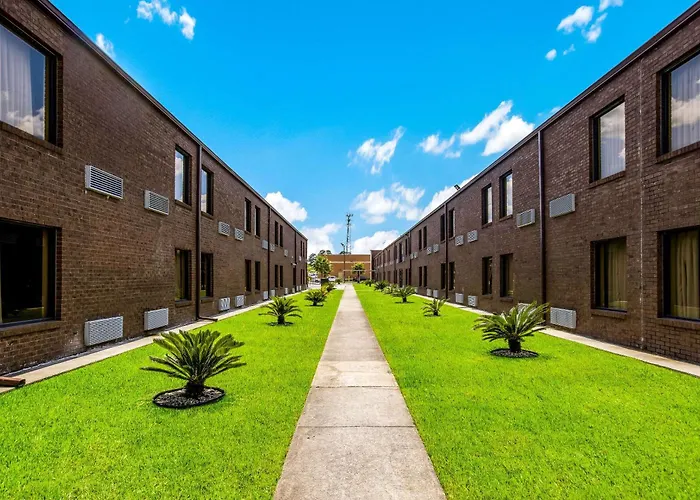 Motel: Econo Lodge Garden City - Savannah