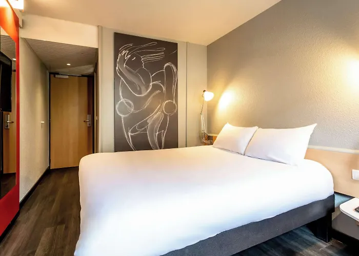 Hôtel de plage: ibis Bourges Centre