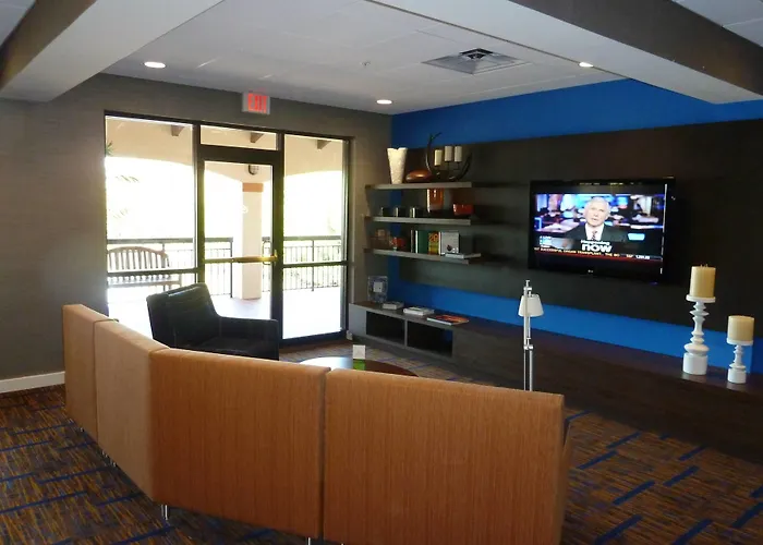 Cheap hotels Courtyard By Marriott Key West Waterfront