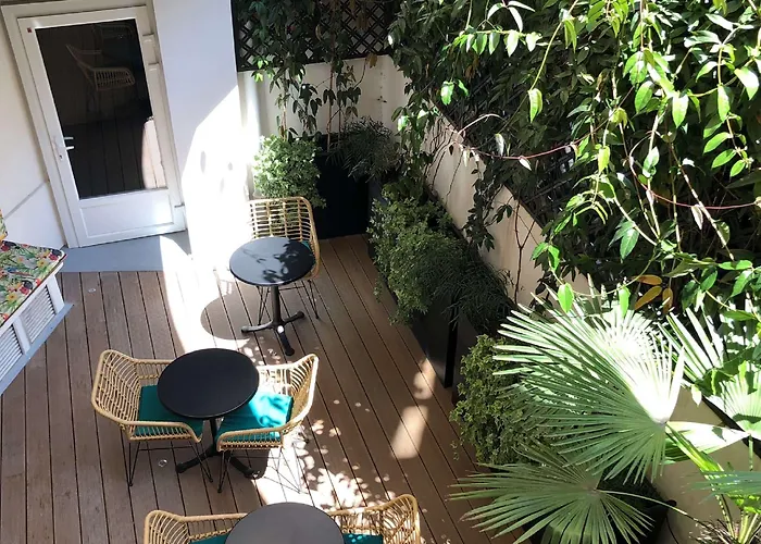 Familiehotel: Hotel Apolonia Paris Montmartre; Sure Hotel Collection By Best Western