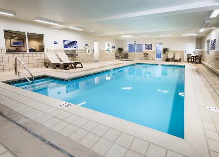 Crystal Inn & Suites - Great Falls