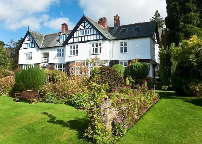 Central hotel: Lindeth Howe