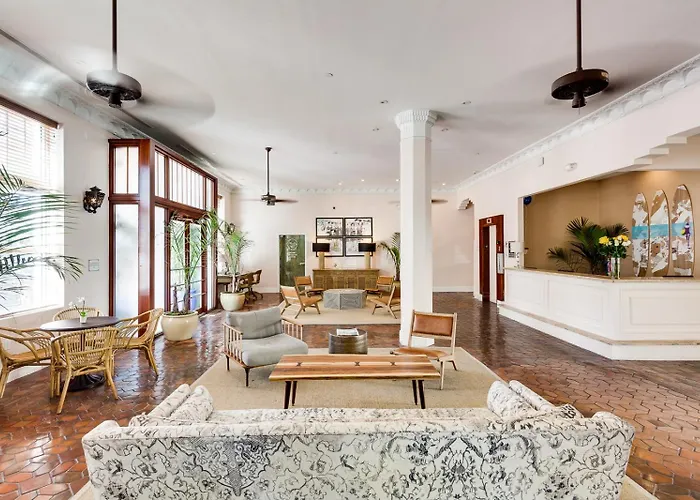 Clinton Hotel South Beach