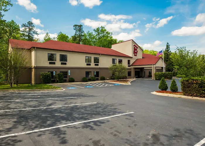 Red Roof Inn Hendersonville