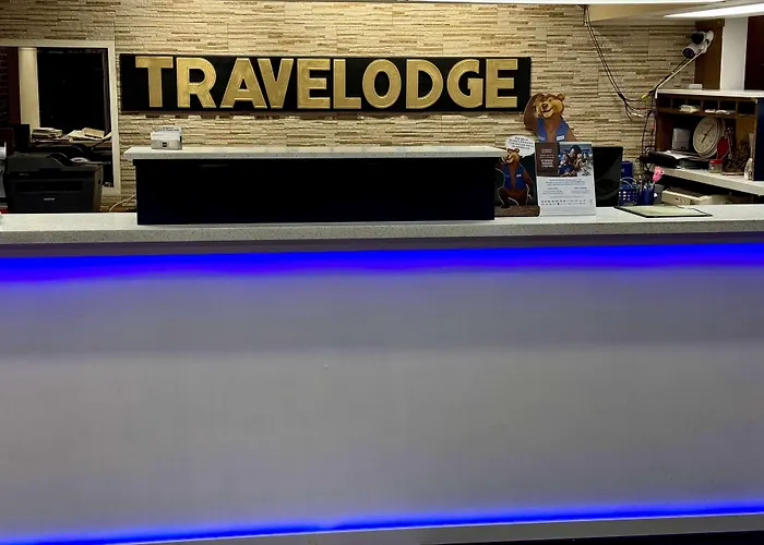 Travelodge By Wyndham Airport Platte City