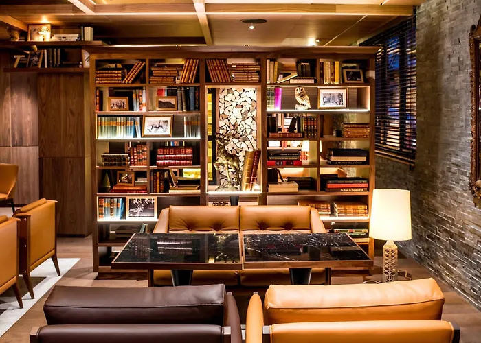 Hôtel pour familles: Schweizerhof Zermatt - A Small Luxury Hotel