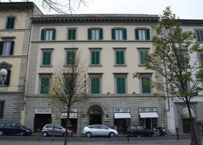 Hotel 3 stelle: Hotel Caravaggio