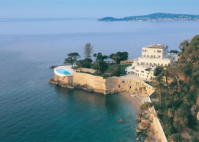 Cap Estel
