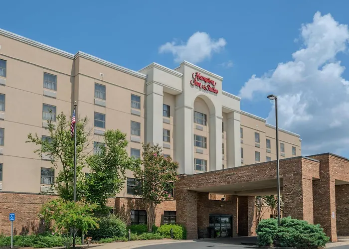 Hampton Inn & Suites-Florence Downtown
