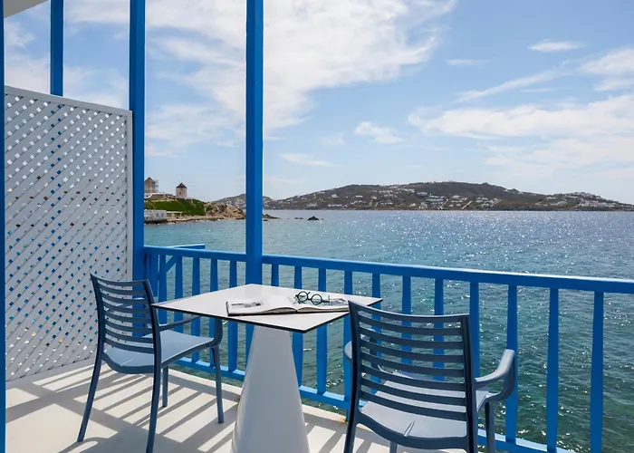 Bluetopia Suites
