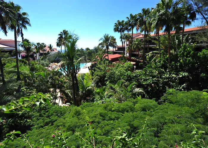 Hotel Parque Tropical