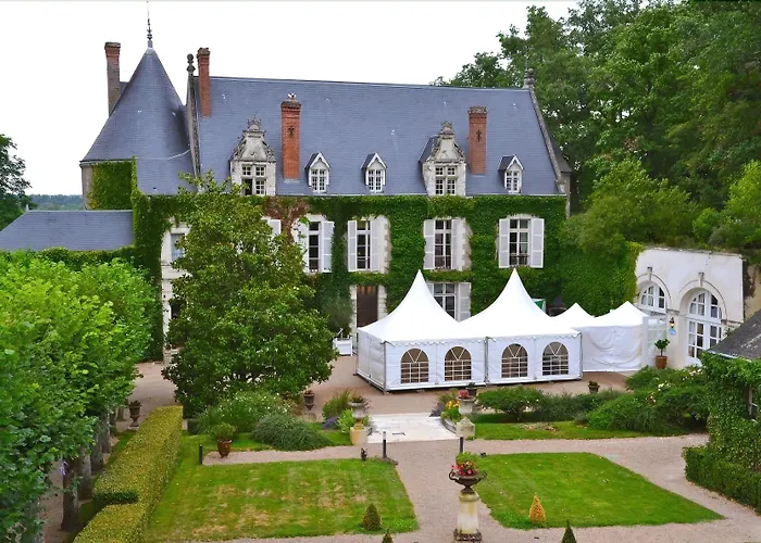 Hôtel avec vue: Château De Pray