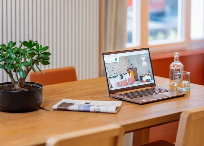 Jacuzzi hotel: Hotel Le Mareuil