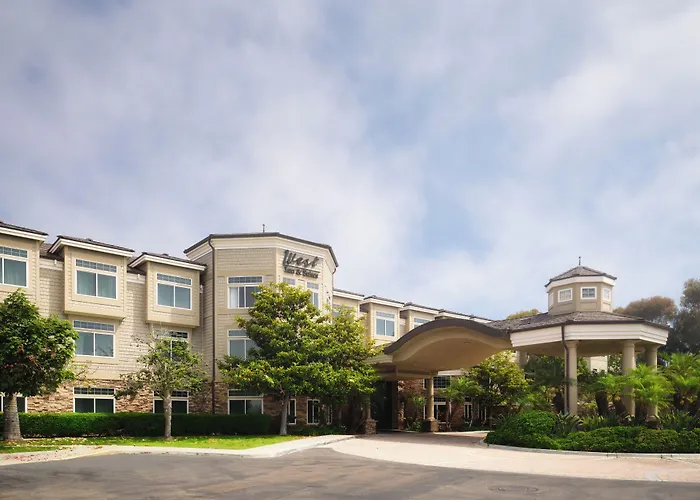 West Inn & Suites