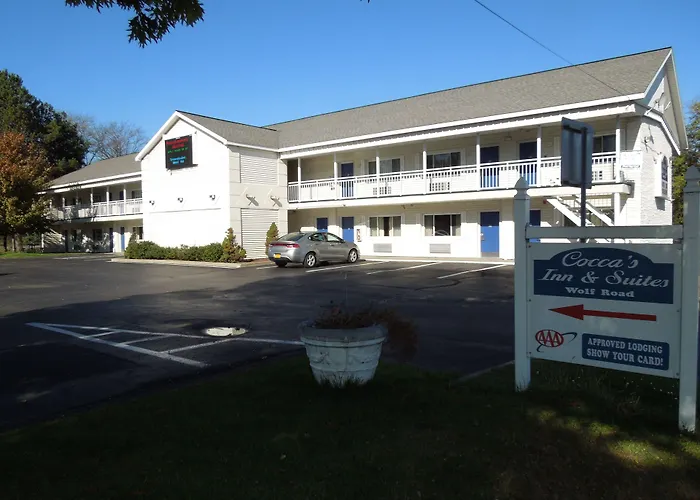 Family resorts Super 8 By Wyndham Albany
