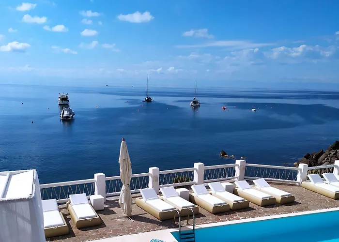 La Piazza Luxury Hotel & Spa