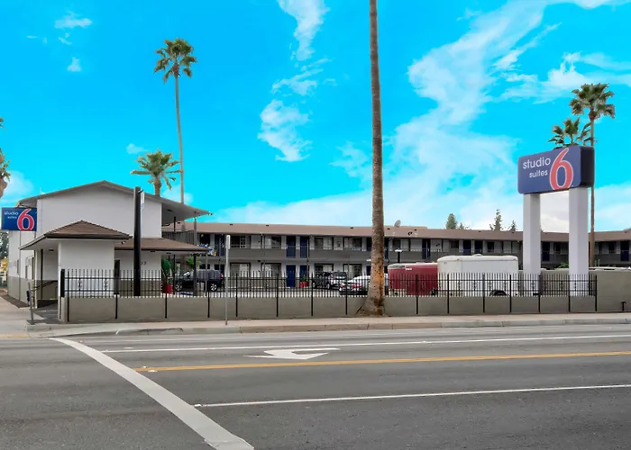 Resorts Guide Studio 6 Suites San Bernardino, Ca