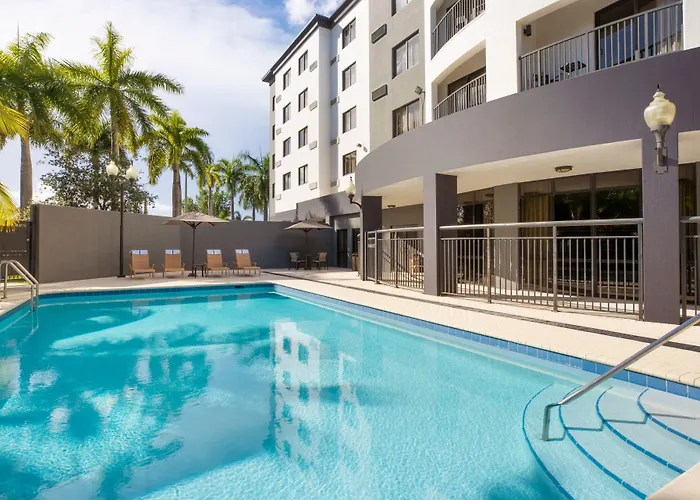 Cheap hotels Courtyard By Marriott Miami At Dolphin Mall