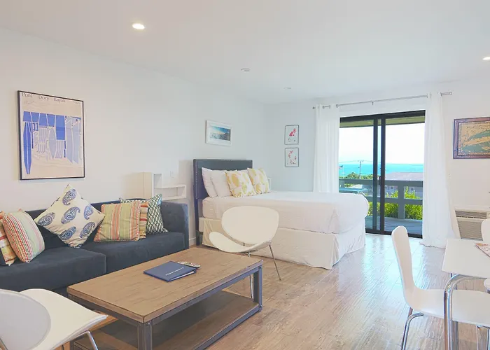 Beachcomber Resort At Montauk