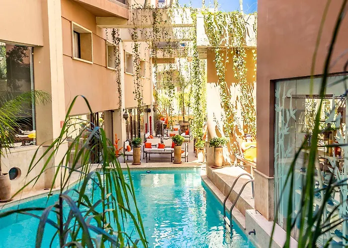 Dellarosa Boutique And Spa