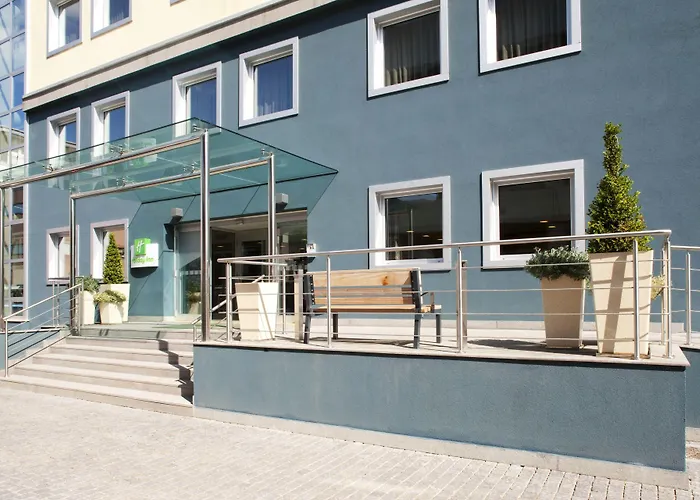 Holiday Inn Salerno- By Ihg