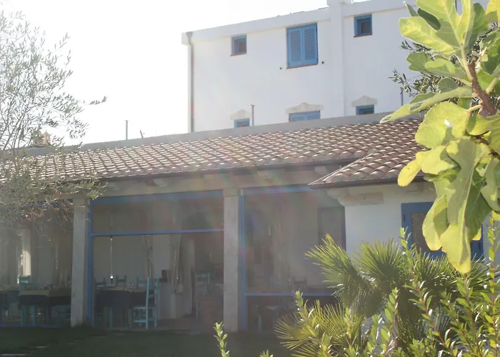 S'Ortale Con Parcheggio Interno E Ristorante All'aperto