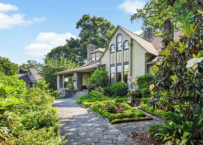 Hotel with view: Stonehurst Place Bed & Breakfast