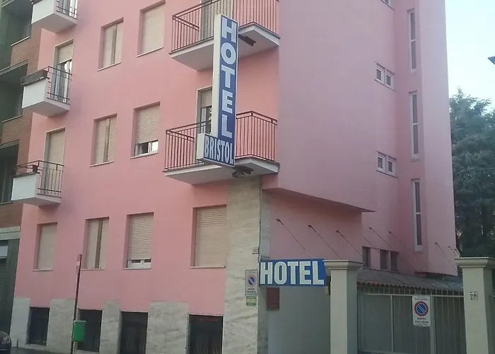 Hotel Bristol