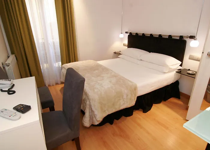  Hostal Santo Domingo