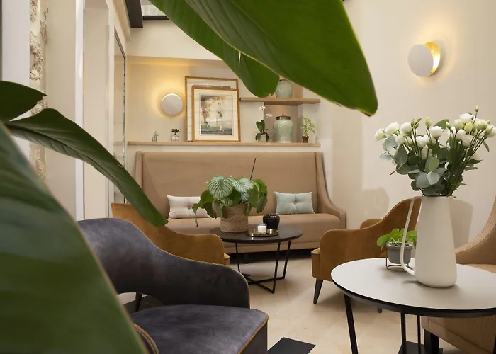 Hotel 5 estrelas: Hôtel des Champs-Elysées