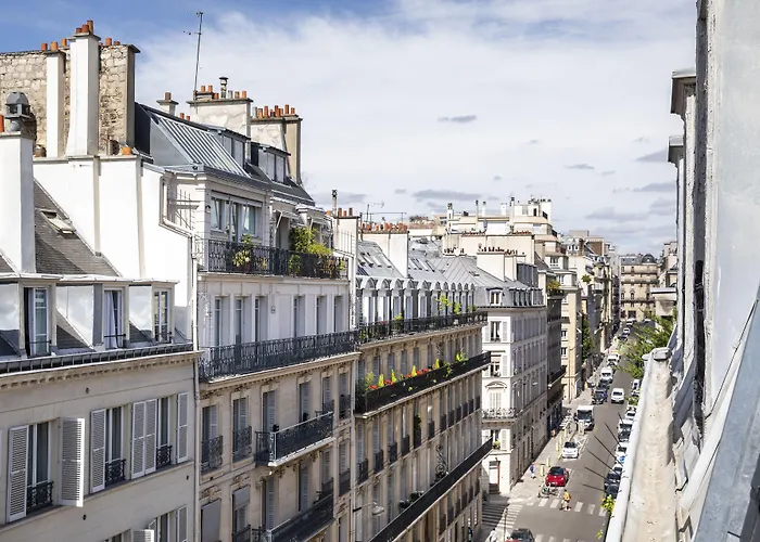 Hotel 5 estrelas: Hôtel des Champs-Elysées