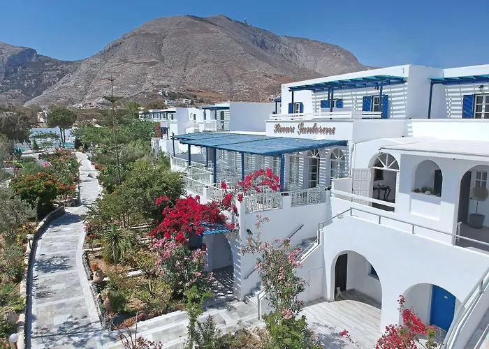 Family Hotel: Rivari Santorini Hotel
