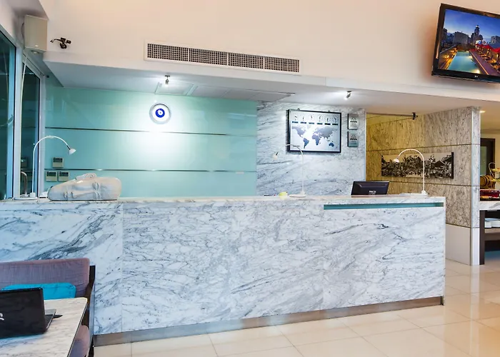 Solo, Sukhumvit 2, Bangkok - Sha Extra Plus