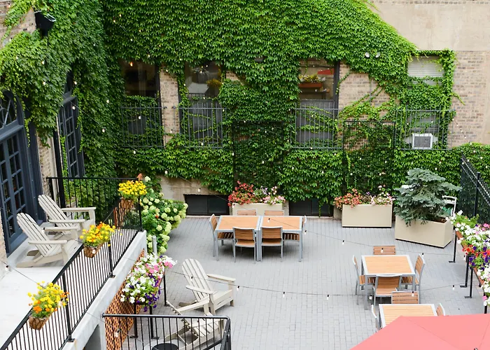 The Hostels Chicago Getaway